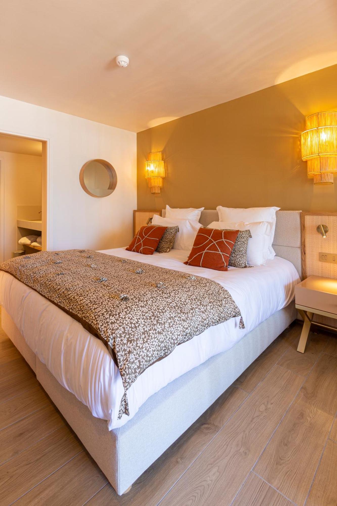 Hotel Riva Beach Порто-Векио Екстериор снимка