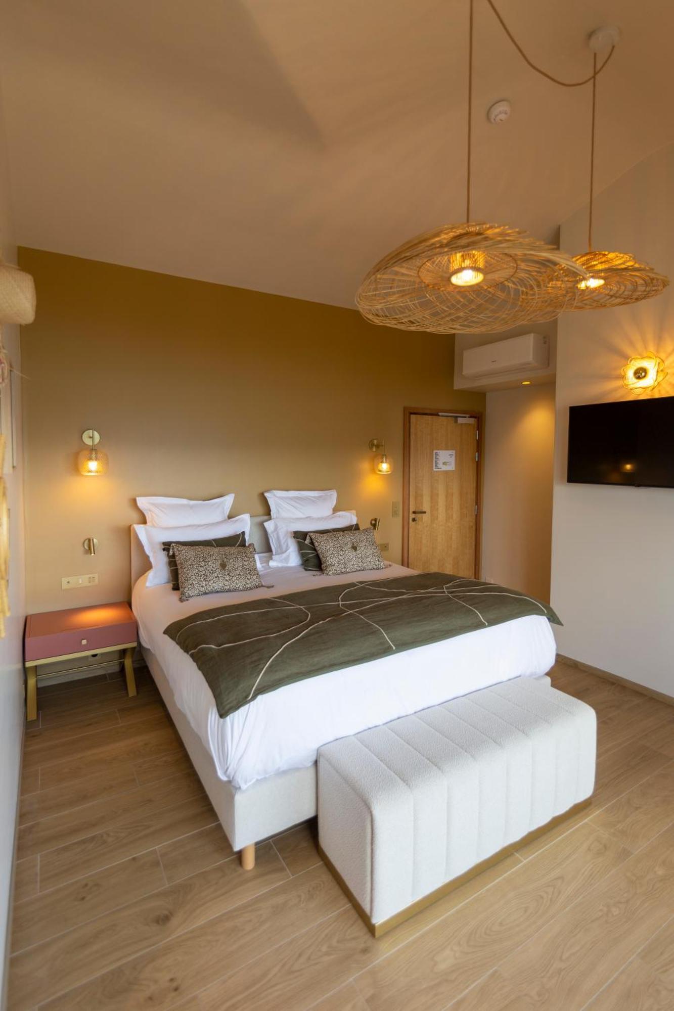 Hotel Riva Beach Порто-Векио Екстериор снимка