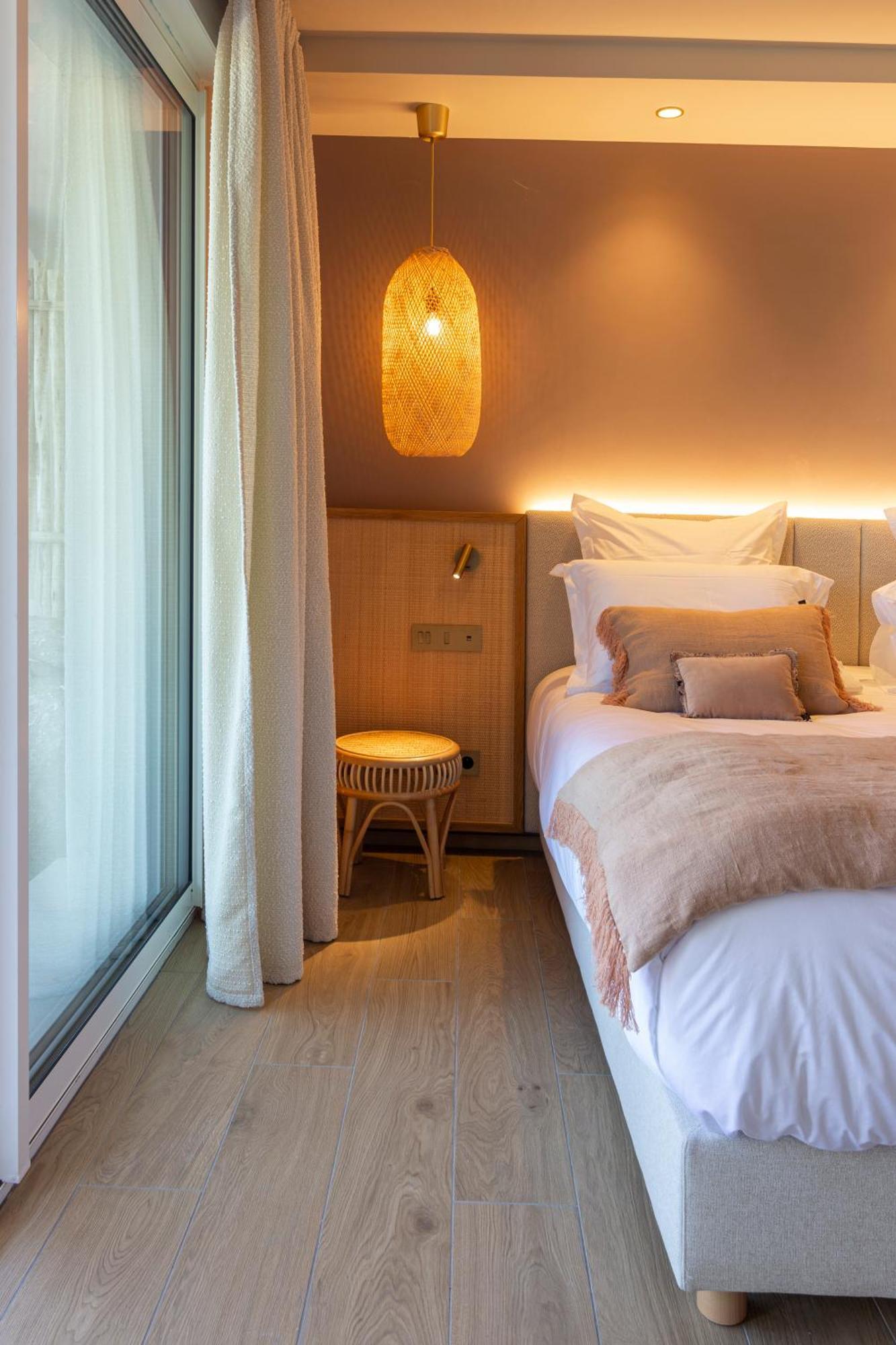 Hotel Riva Beach Порто-Векио Екстериор снимка
